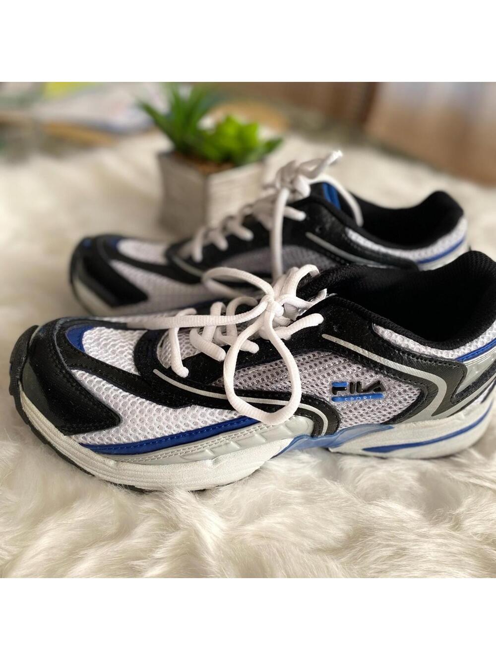 Fila Black and White Athletic Sneakers Size 6